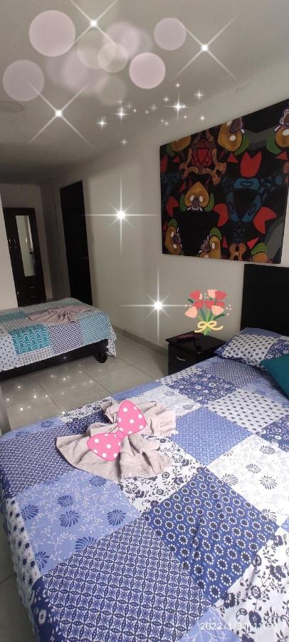 Home To Go Hostal Apartamentos 卡利 外观 照片