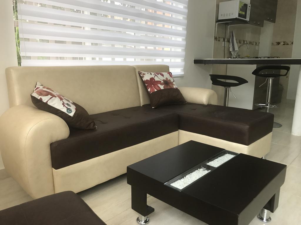Home To Go Hostal Apartamentos 卡利 外观 照片